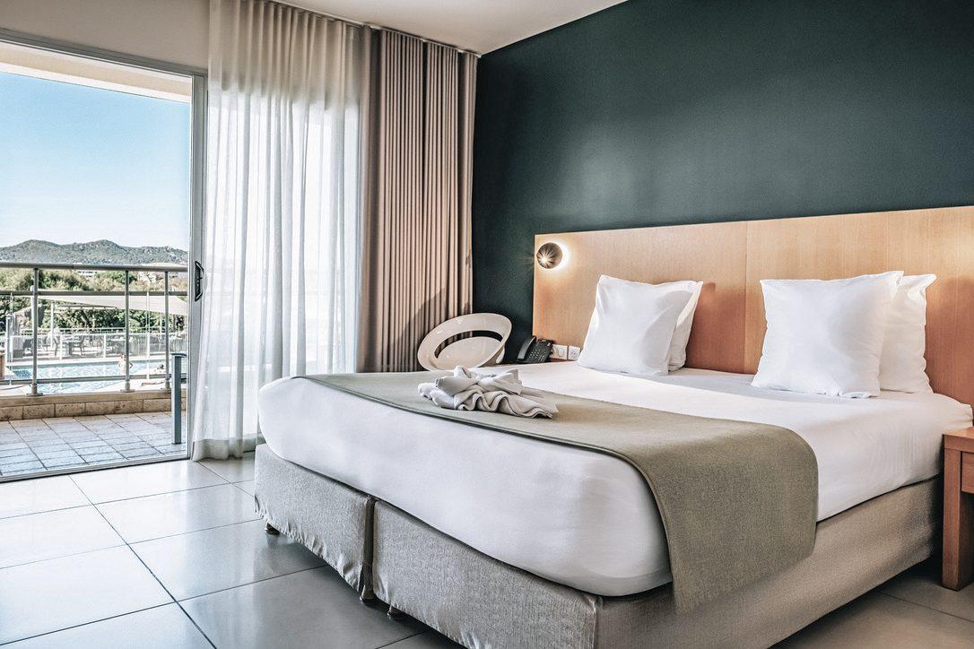 La chambre Standard avec balcon de l’Hôtel Costa Salina