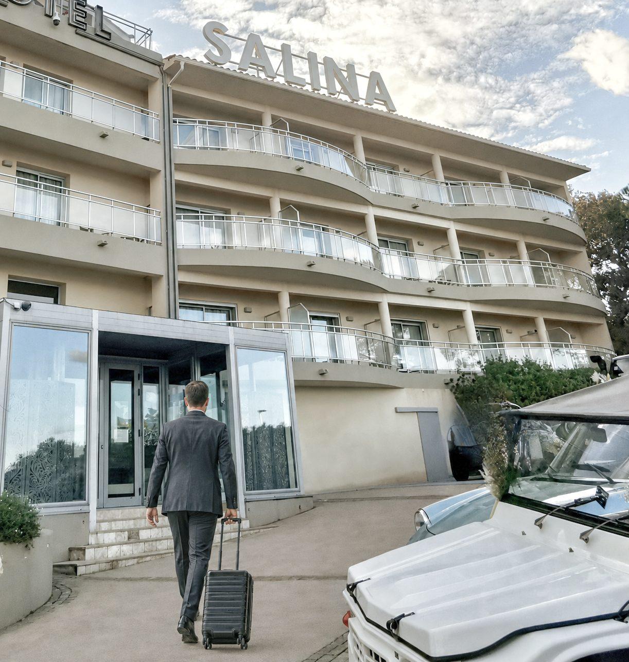 Terrasse privatisable de l’hôtel